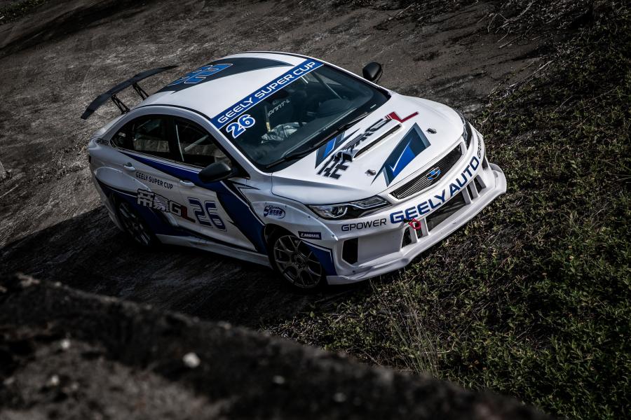  Geely Emgrand GL Race Car 2018 года  (фото 11 из 15)